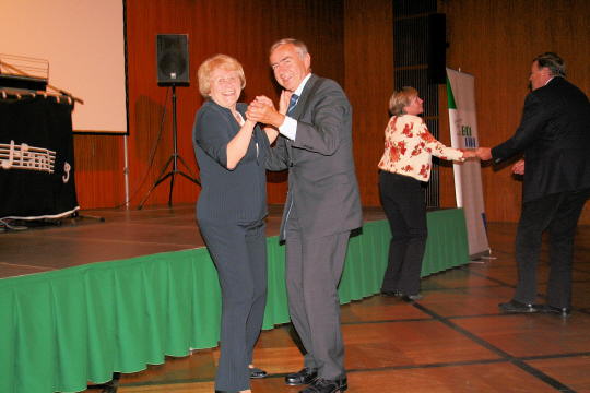 fa06_102.jpg